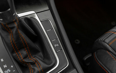Volkswagen Golf GTI VII, 2014 год, 1 880 000 рублей, 25 фотография