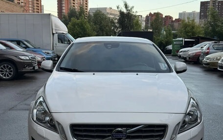 Volvo S60 III, 2012 год, 950 000 рублей, 4 фотография