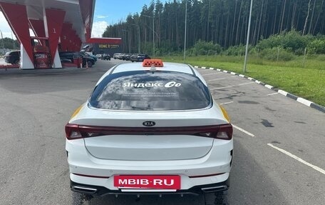 KIA K5, 2021 год, 1 550 000 рублей, 3 фотография