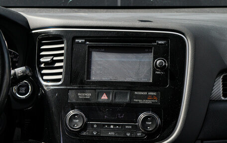 Mitsubishi Outlander III рестайлинг 3, 2014 год, 1 500 000 рублей, 4 фотография