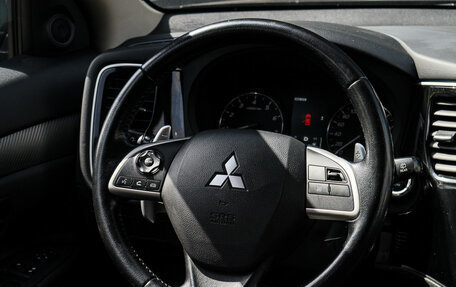 Mitsubishi Outlander III рестайлинг 3, 2014 год, 1 500 000 рублей, 5 фотография
