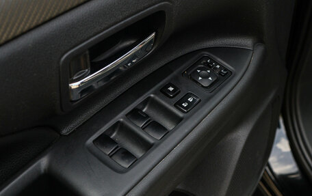 Mitsubishi Outlander III рестайлинг 3, 2014 год, 1 500 000 рублей, 19 фотография