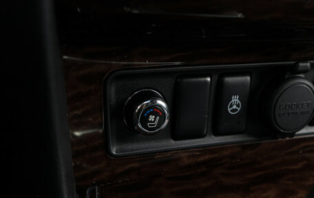 Nissan Patrol, 2010 год, 2 100 000 рублей, 25 фотография