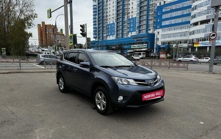 Toyota RAV4, 2013 год, 1 800 000 рублей, 9 фотография