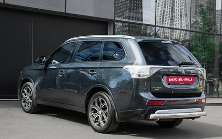 Mitsubishi Outlander III рестайлинг 3, 2014 год, 1 330 000 рублей, 7 фотография