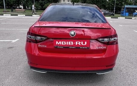 Skoda Superb III рестайлинг, 2016 год, 3 050 000 рублей, 7 фотография