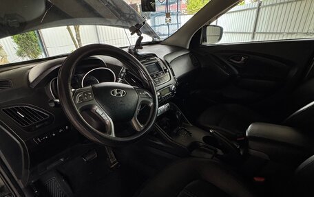 Hyundai ix35 I рестайлинг, 2014 год, 1 300 000 рублей, 12 фотография