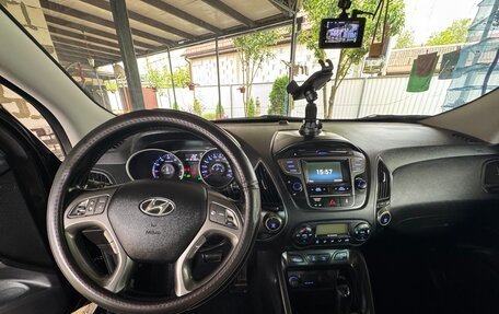Hyundai ix35 I рестайлинг, 2014 год, 1 300 000 рублей, 24 фотография