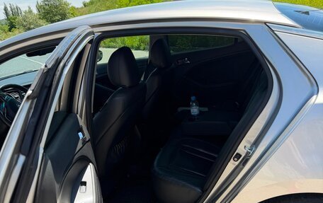 KIA Optima III, 2011 год, 1 070 000 рублей, 12 фотография