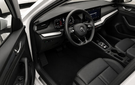 Skoda Octavia IV, 2023 год, 2 090 000 рублей, 8 фотография