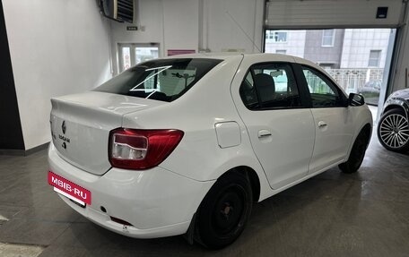 Renault Logan II, 2017 год, 465 000 рублей, 2 фотография