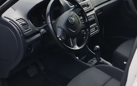 Skoda Fabia II, 2011 год, 780 000 рублей, 6 фотография
