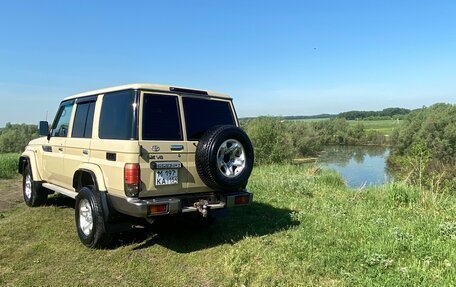 Toyota Land Cruiser 70, 2021 год, 7 700 000 рублей, 4 фотография