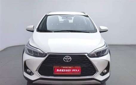 Toyota Yaris XP150 рестайлинг, 2022 год, 1 050 202 рублей, 1 фотография