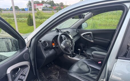 Toyota RAV4, 2006 год, 850 000 рублей, 8 фотография