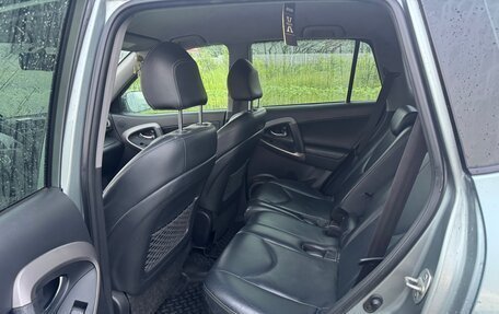 Toyota RAV4, 2006 год, 850 000 рублей, 10 фотография