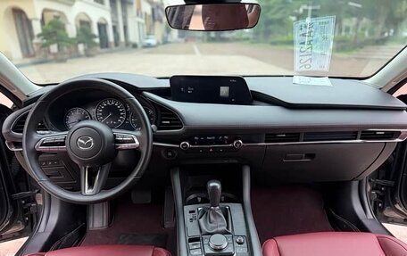 Mazda 3, 2023 год, 1 880 000 рублей, 16 фотография