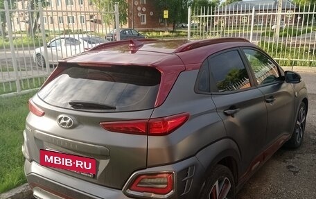 Hyundai Kona I, 2019 год, 2 203 000 рублей, 2 фотография
