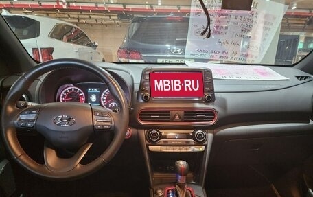 Hyundai Kona I, 2019 год, 2 203 000 рублей, 16 фотография