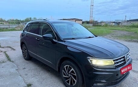 Volkswagen Tiguan II, 2018 год, 2 250 000 рублей, 5 фотография