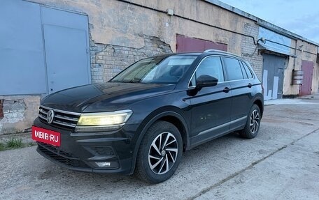 Volkswagen Tiguan II, 2018 год, 2 250 000 рублей, 6 фотография