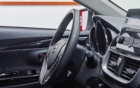 Toyota Yaris XP150 рестайлинг, 2022 год, 1 050 202 рублей, 22 фотография