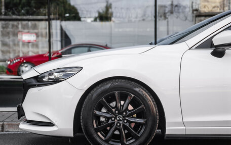 Mazda 6, 2018 год, 1 980 000 рублей, 11 фотография