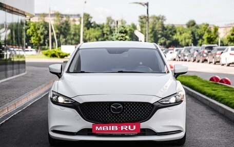 Mazda 6, 2018 год, 1 980 000 рублей, 4 фотография