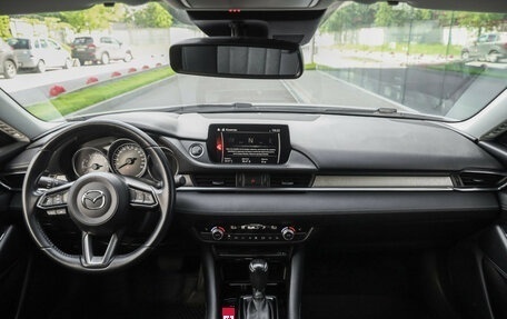 Mazda 6, 2018 год, 1 980 000 рублей, 15 фотография