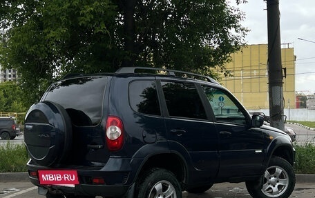 Chevrolet Niva I рестайлинг, 2011 год, 420 000 рублей, 4 фотография
