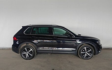 Volkswagen Tiguan II, 2017 год, 2 299 000 рублей, 8 фотография