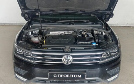 Volkswagen Tiguan II, 2017 год, 2 299 000 рублей, 18 фотография