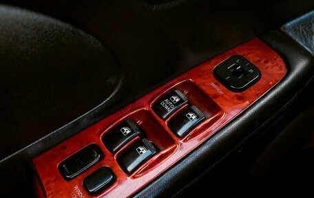 Hyundai Sonata IV рестайлинг, 2005 год, 315 000 рублей, 12 фотография