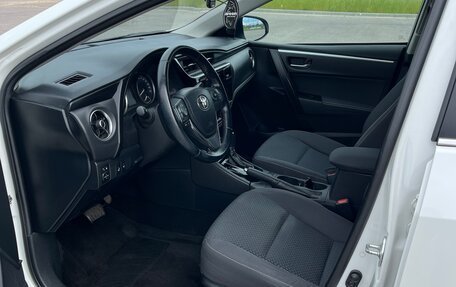 Toyota Corolla, 2017 год, 1 920 000 рублей, 9 фотография