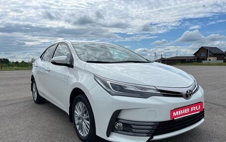 Toyota Corolla, 2017 год, 1 920 000 рублей, 3 фотография
