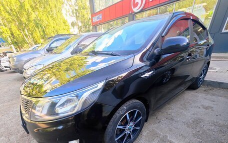 KIA Rio III рестайлинг, 2014 год, 895 000 рублей, 2 фотография