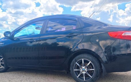 KIA Rio III рестайлинг, 2014 год, 895 000 рублей, 19 фотография