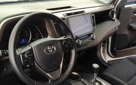 Toyota RAV4, 2013 год, 1 749 000 рублей, 21 фотография