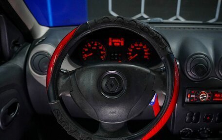 Renault Logan I, 2013 год, 299 000 рублей, 21 фотография