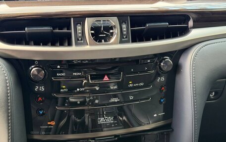 Lexus LX III, 2019 год, 8 900 000 рублей, 18 фотография