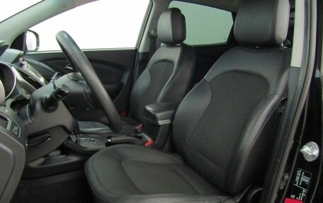 Hyundai ix35 I рестайлинг, 2012 год, 1 300 000 рублей, 13 фотография