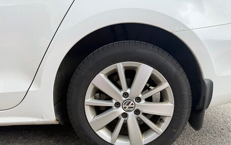 Volkswagen Jetta VI, 2013 год, 1 100 000 рублей, 23 фотография
