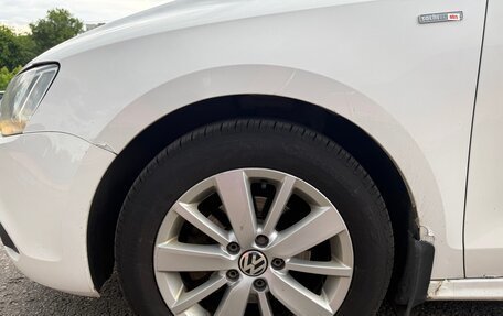 Volkswagen Jetta VI, 2013 год, 1 100 000 рублей, 25 фотография