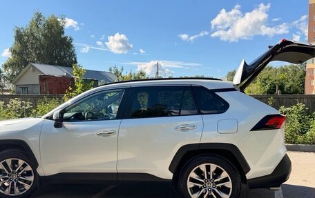 Toyota RAV4, 2019 год, 4 000 000 рублей, 26 фотография