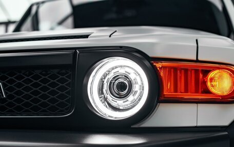 Toyota FJ Cruiser, 2021 год, 8 000 000 рублей, 4 фотография
