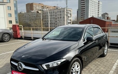Mercedes-Benz A-Класс, 2018 год, 2 100 000 рублей, 12 фотография