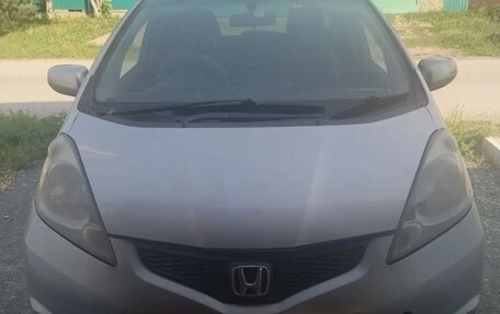 Honda Fit III, 2010 год, 520 000 рублей, 10 фотография
