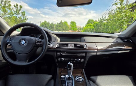 BMW 7 серия, 2009 год, 1 650 000 рублей, 17 фотография