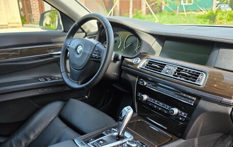 BMW 7 серия, 2009 год, 1 650 000 рублей, 14 фотография