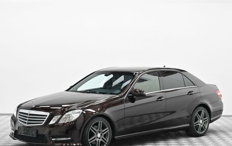 Mercedes-Benz E-Класс, 2012 год, 1 315 000 рублей, 3 фотография